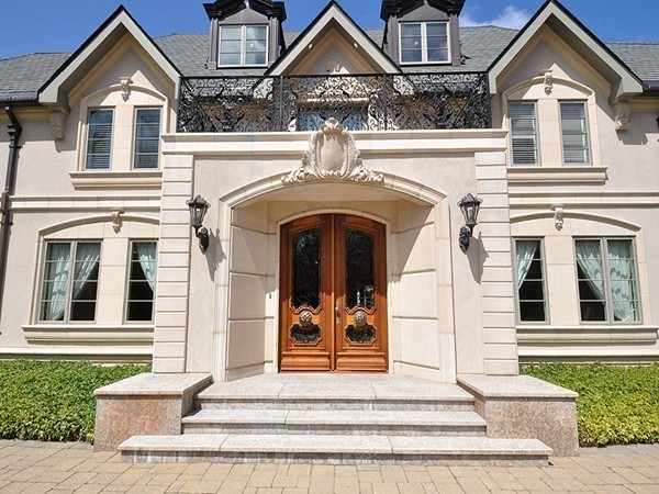 1 Hillside Road Brookline, MA 02445 - Photo 4 of 28