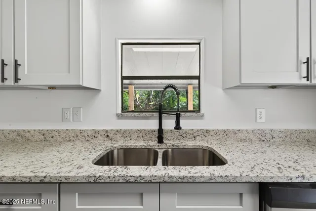 $249,900 | 560 Quarter Horse Lane, Bunnell, FL 32110