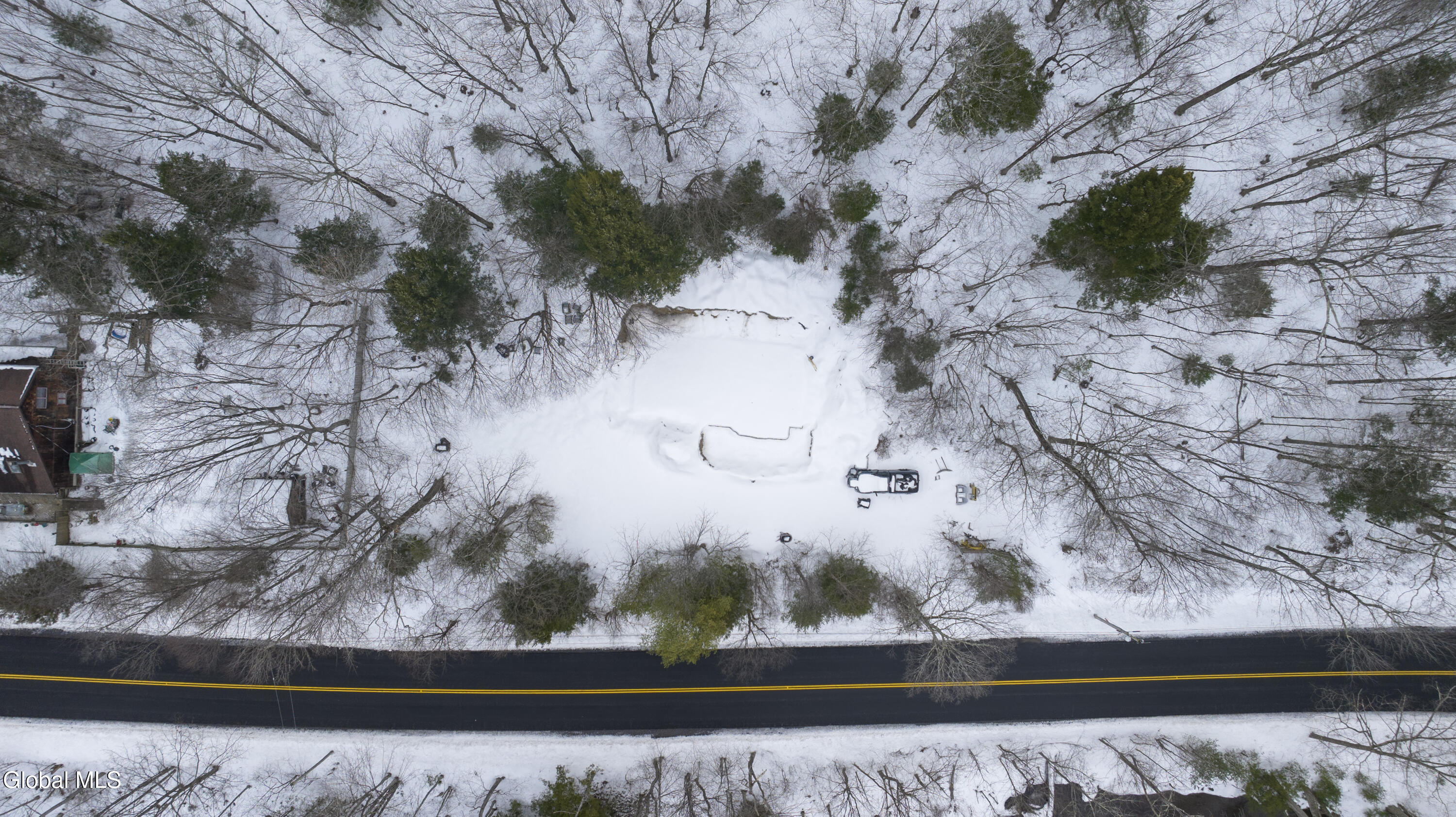 4120 South Creek Road Milton, NY 12850 - Photo 2 of 7 4120 Creek-2