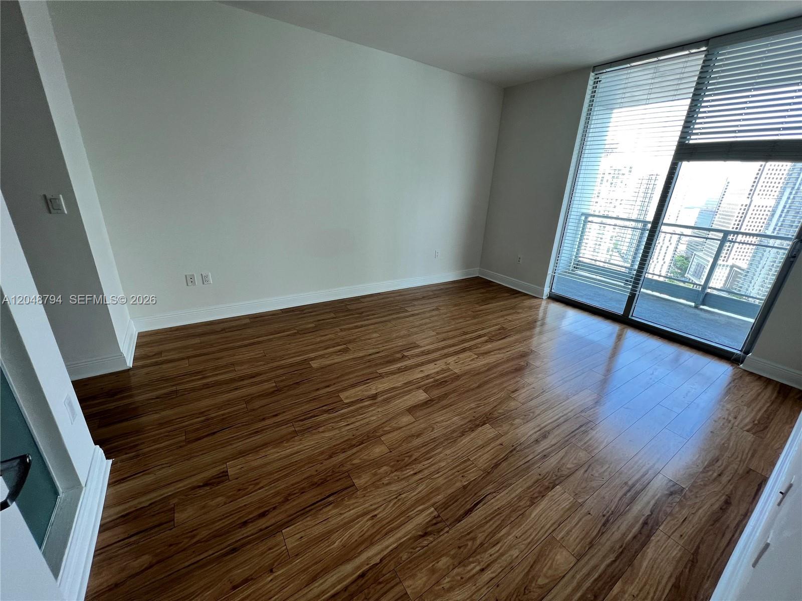 90 Southwest 3rd Street, Unit 3710 Miami, FL 33130 - Photo 20 of 28 Gallery Image 20