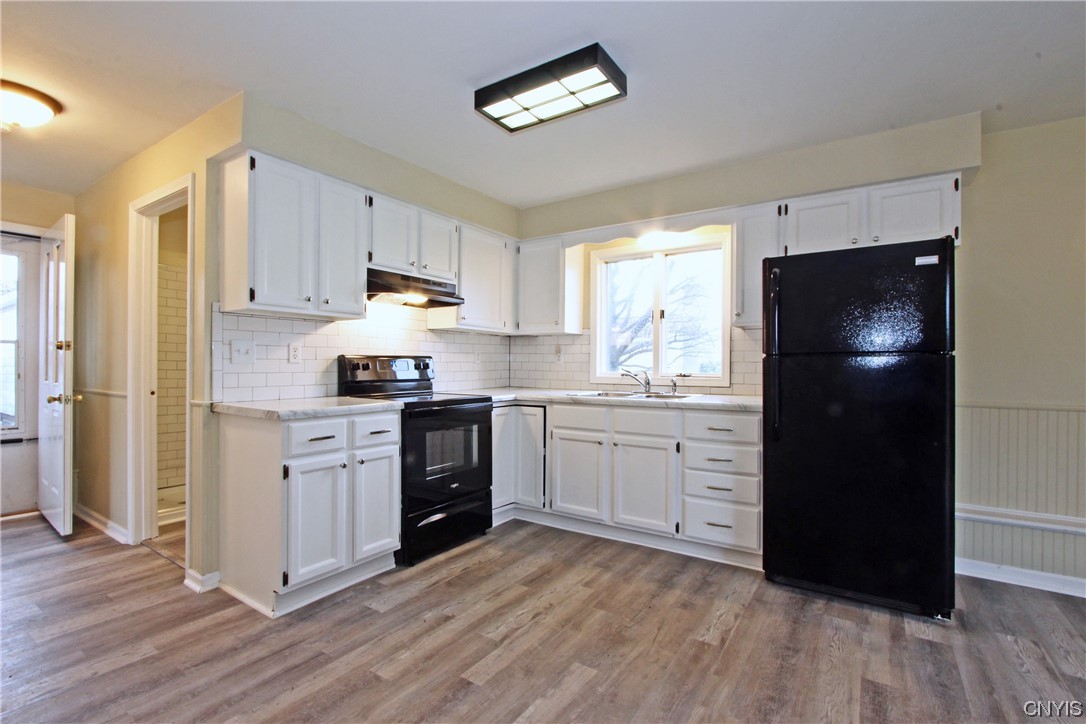 369 1/2 Beach Road Syracuse, NY 13209 - Photo 3 of 18