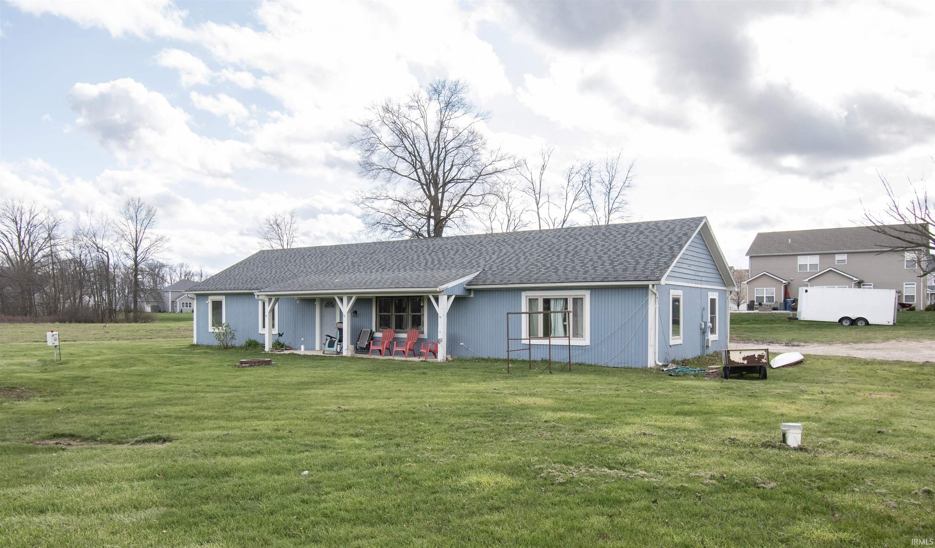 7007 Hazelett Road Fort Wayne, IN 46835 - Photo 4 of 25