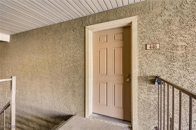$1,275 | 5224 River Glen Drive, Unit 446, Las Vegas, NV 89103