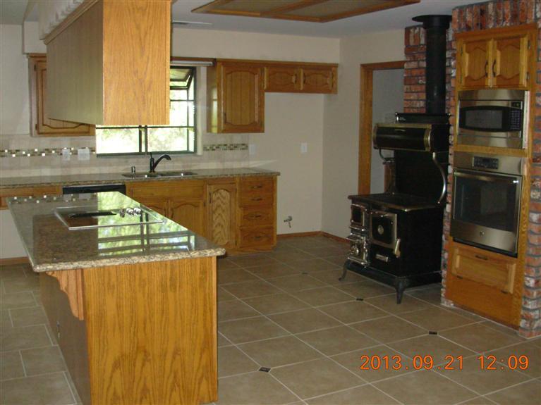 39761 Pine Ridge Road Oakhurst, CA 93644 - Photo 10 of 20 Gallery Image 10
