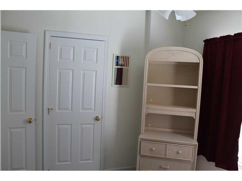 412 Post Road, Unit 136 Wells, ME 04090 - Photo 8 of 22 Bedroom.