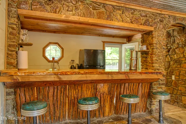 $595,000 | 3516 Leatherwood Ford Road, Jamestown, TN 38556