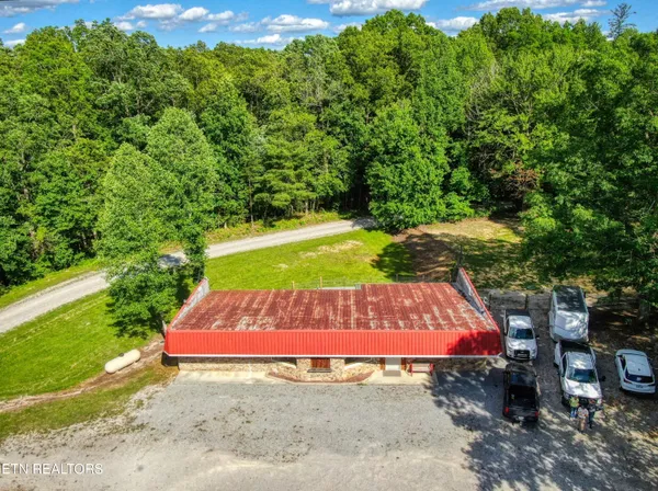 $575,000 | 3516 Leatherwood Ford Road, Jamestown, TN 38556