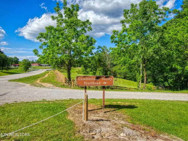 $575,000 | 3516 Leatherwood Ford Road, Jamestown, TN 38556