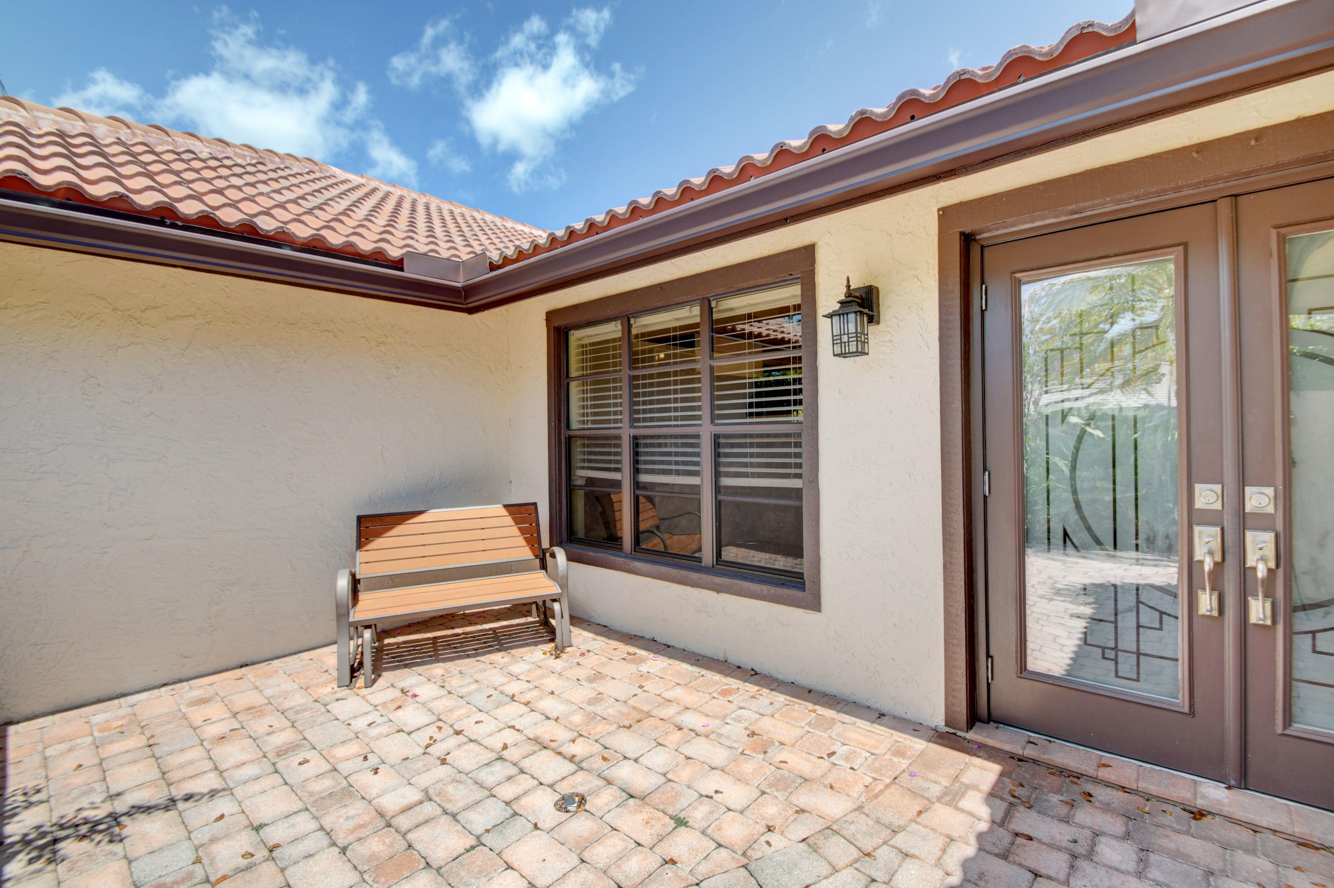 7587 London Lane Boca Raton, FL 33433 - Photo 4 of 43 DSC_8248_49_50_51_52