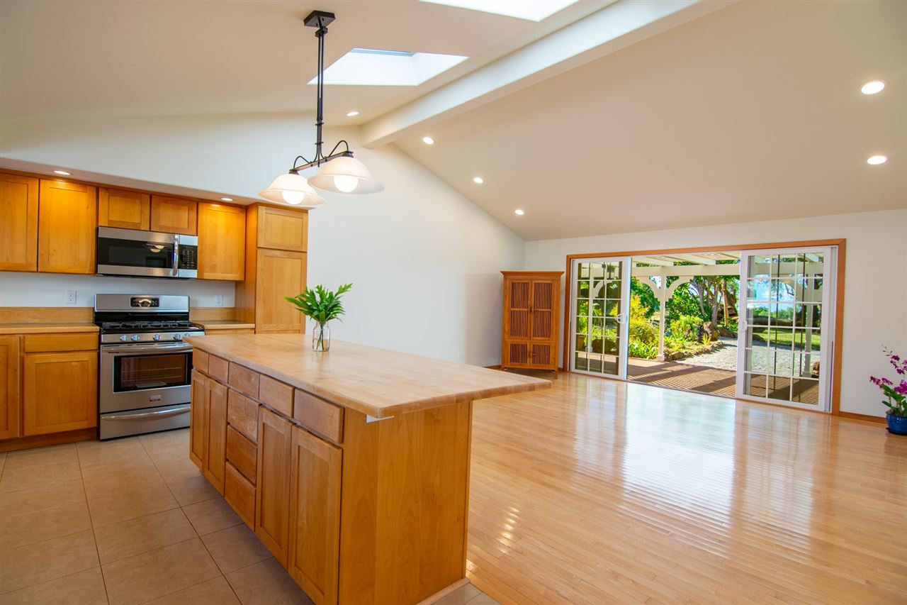 207 Holopuni Road Kula, HI 96790 - Photo 6 of 27 Gallery Image 6