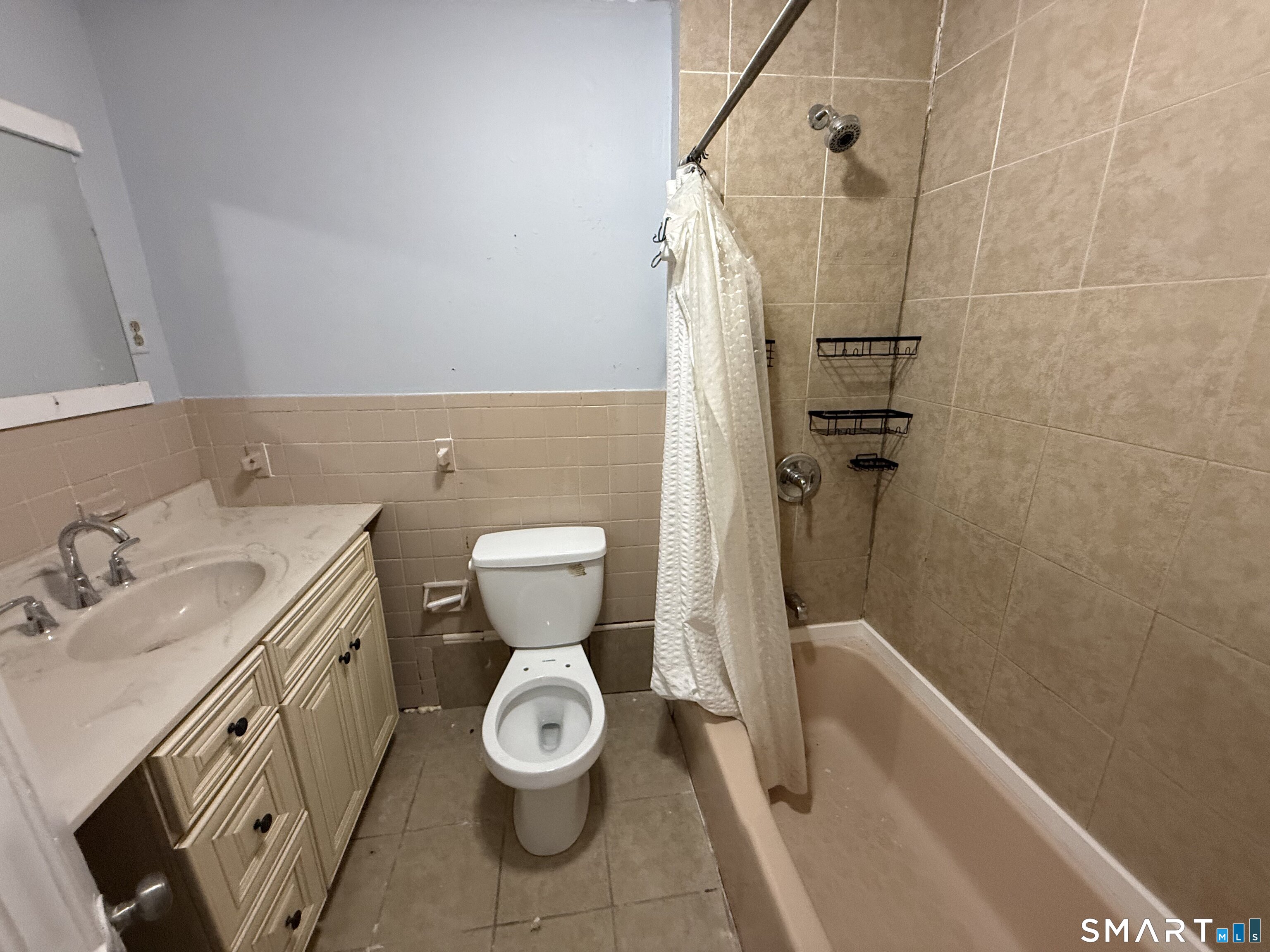 240 Madison Avenue, Unit 1 Bridgeport, CT 06604 - Photo 4 of 8