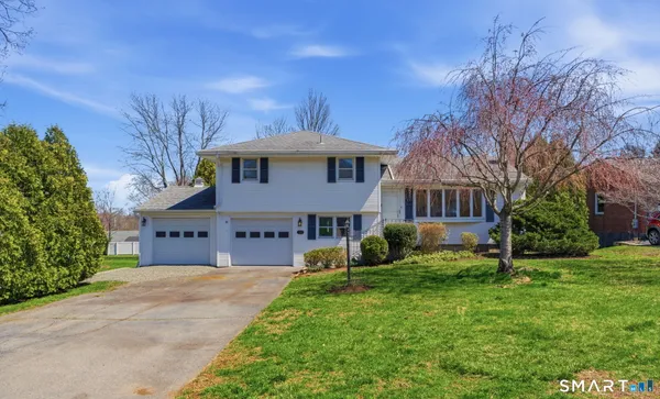 $500,000 | 124 Midwell Road, Wethersfield, CT 06109