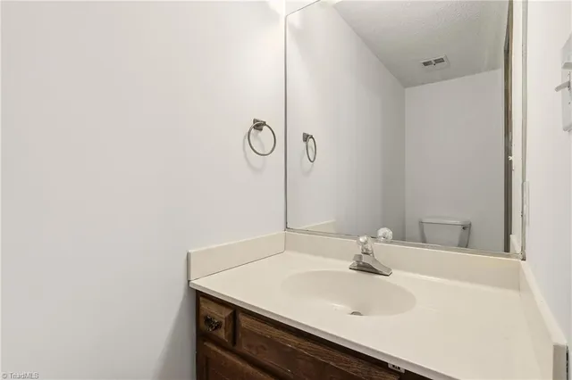 $445,000 | 708 Teague Drive, Jamestown, NC 27282