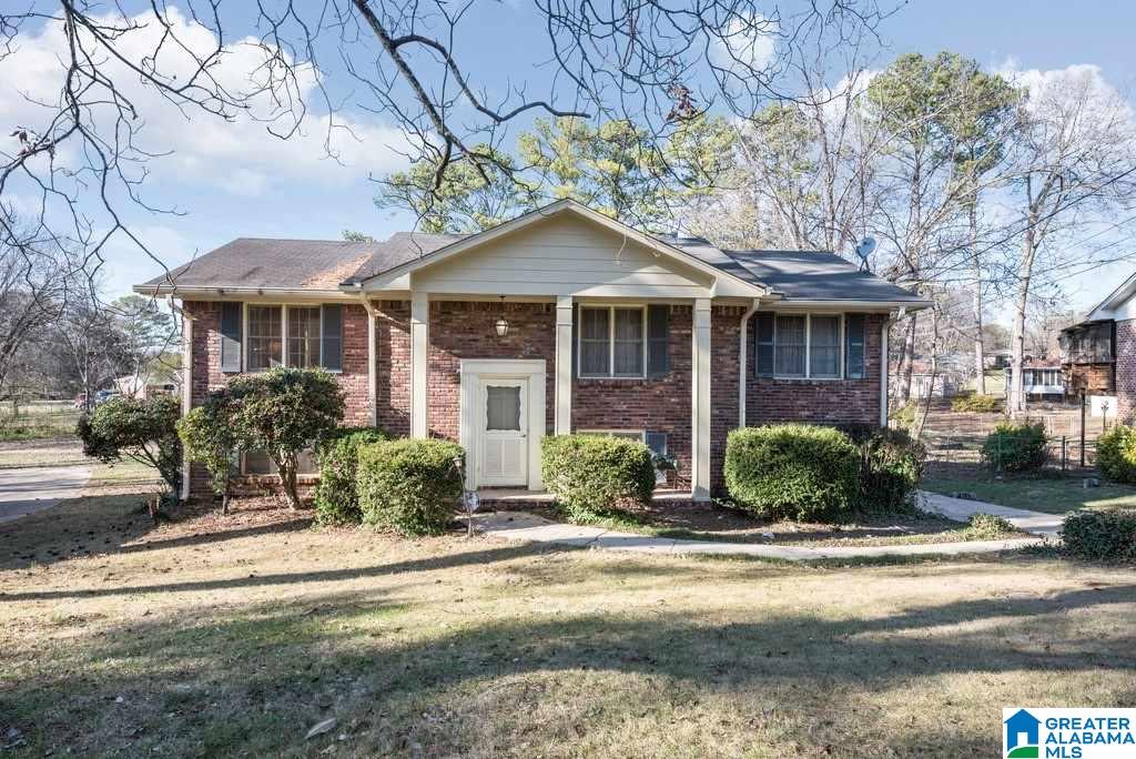 928 Ridgewood Circle Birmingham, AL 35235 - Photo 1 of 16