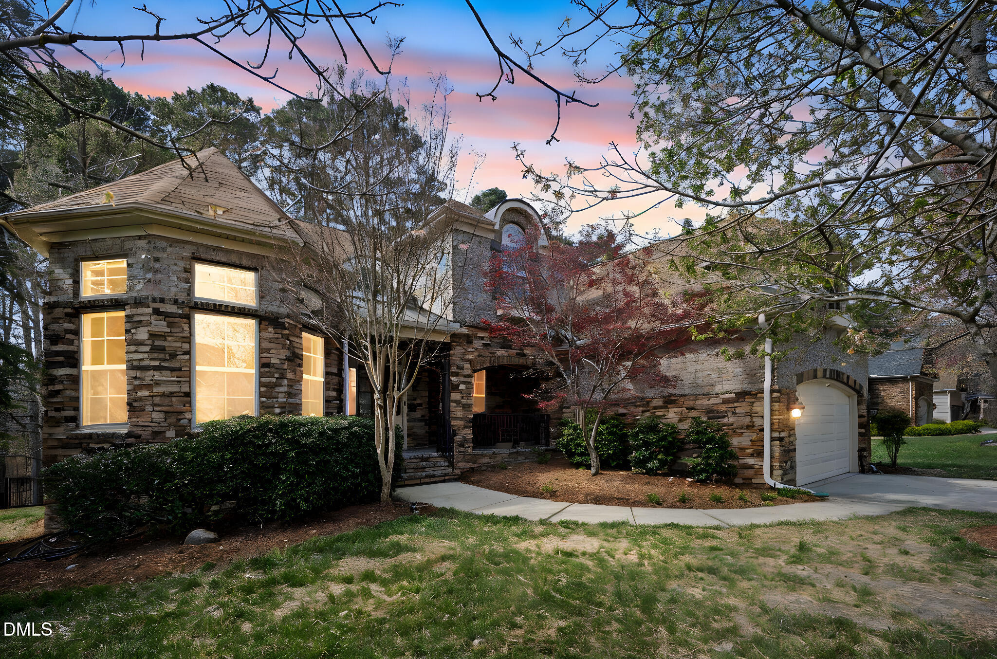 5402 Sutteridge Court Durham, NC 27713 - Photo 4 of 61 5-web-or-mls-484A4807 (2) day to dusk