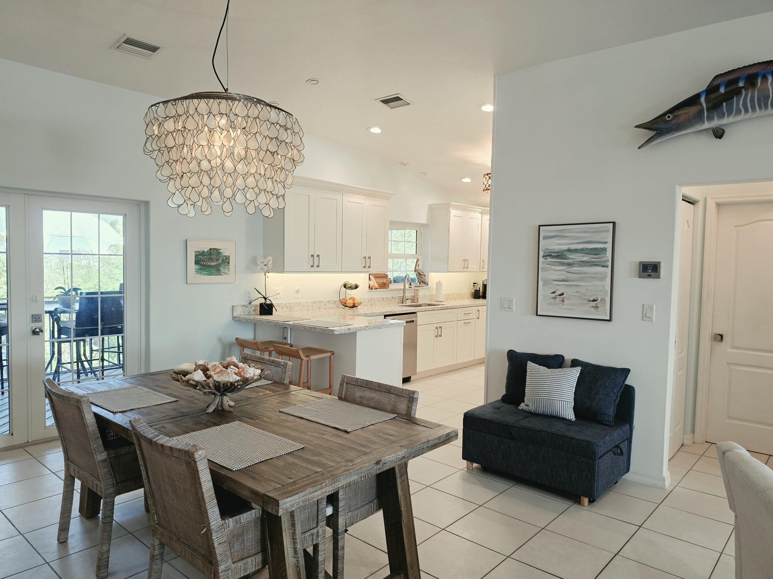 673 Indies Road Summerland Key, FL 33042 - Photo 6 of 26 6_87700101_6_1783699432
