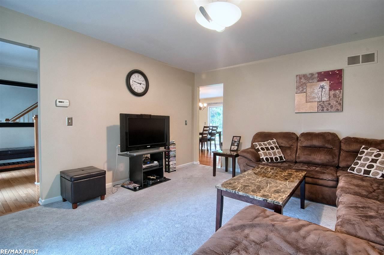 2409 Melvin Avenue Rochester Hills, MI 48307 - Photo 11 of 28