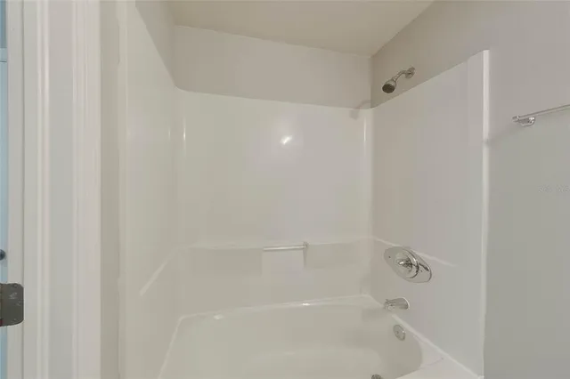 $1,795 | 2103 Roosevelt Avenue, Alva, FL 33920