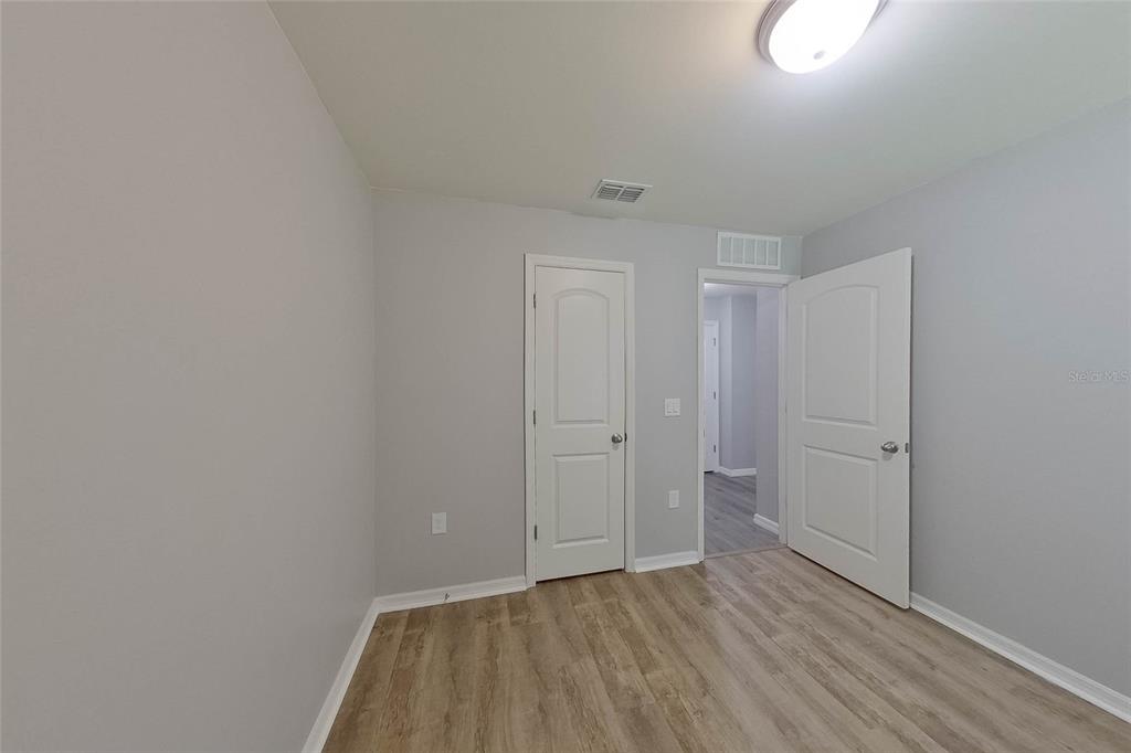 2103 Roosevelt Avenue Alva, FL 33920 - Photo 14 of 24