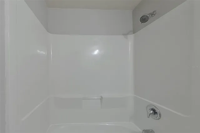 $1,795 | 2103 Roosevelt Avenue, Alva, FL 33920