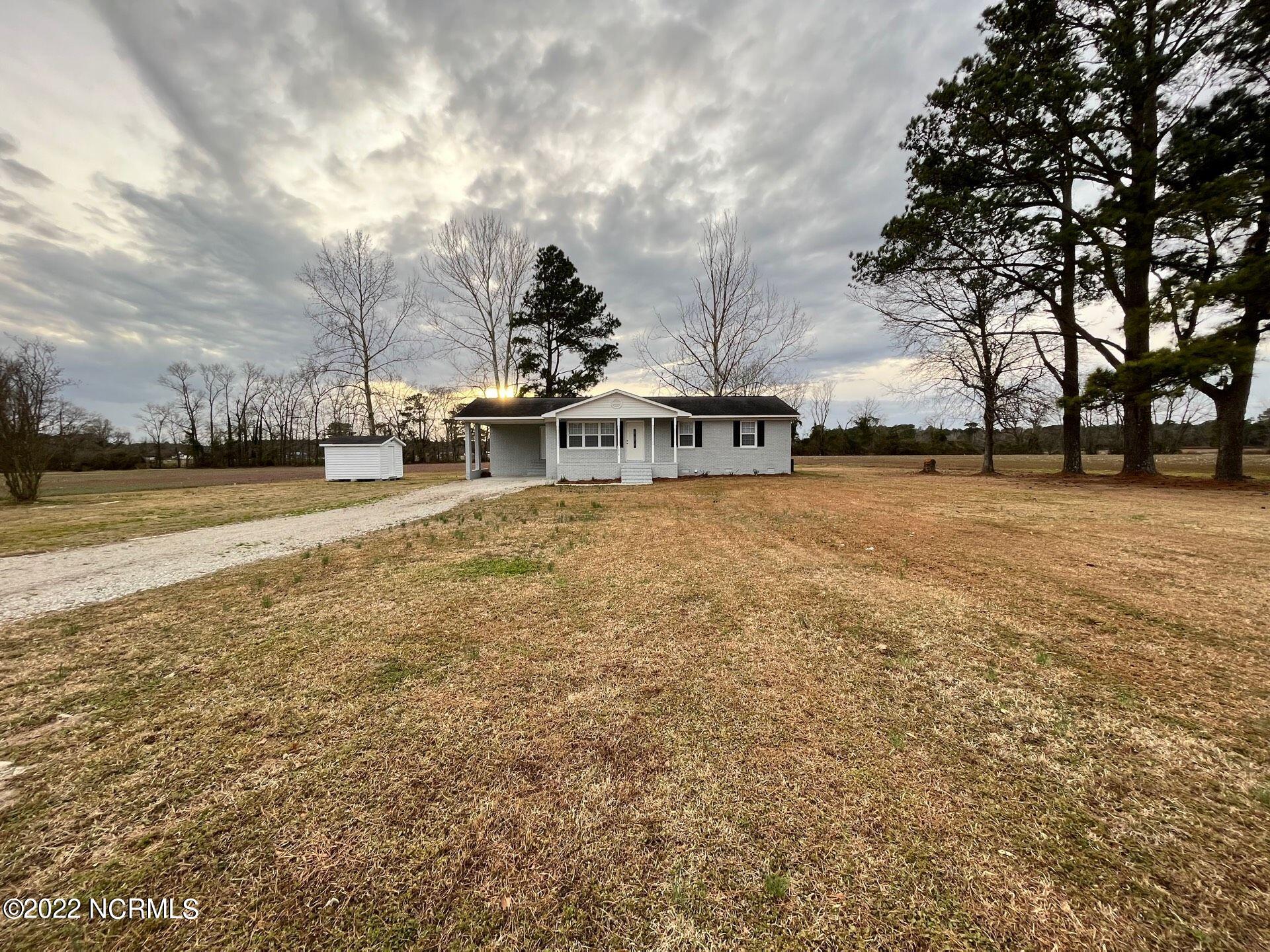 1618 Fountaintown Road Beulaville, NC 28518 - Photo 3 of 30 A83D946A-7390-4819-BBFB-8630DA1428E8