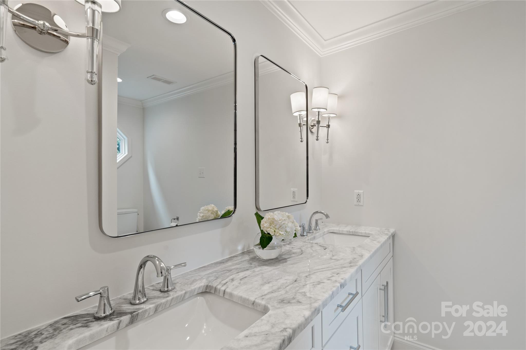3201 Cloverfield Road Charlotte, NC 28211 - Photo 21 of 27 Gallery Image 21