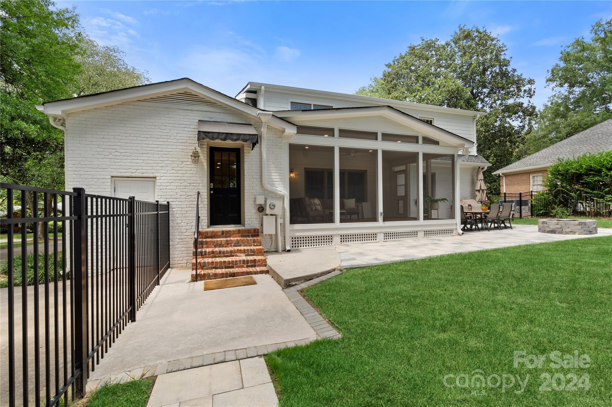 3201 Cloverfield Road Charlotte, NC 28211 - Photo 26 of 27 Gallery Image 26