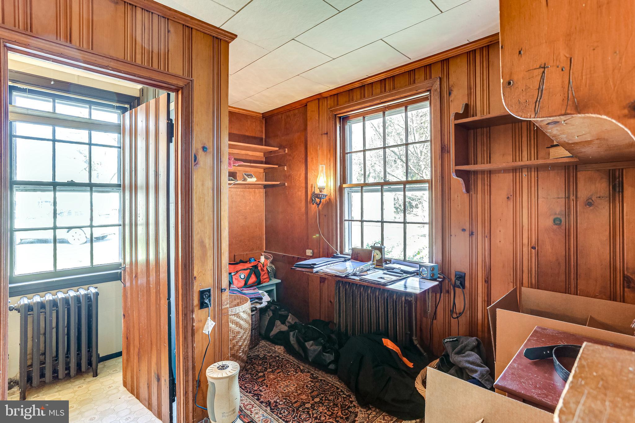 6828 Windsor Mill Road Baltimore, MD 21207 - Photo 28 of 43 Den near breakfast room