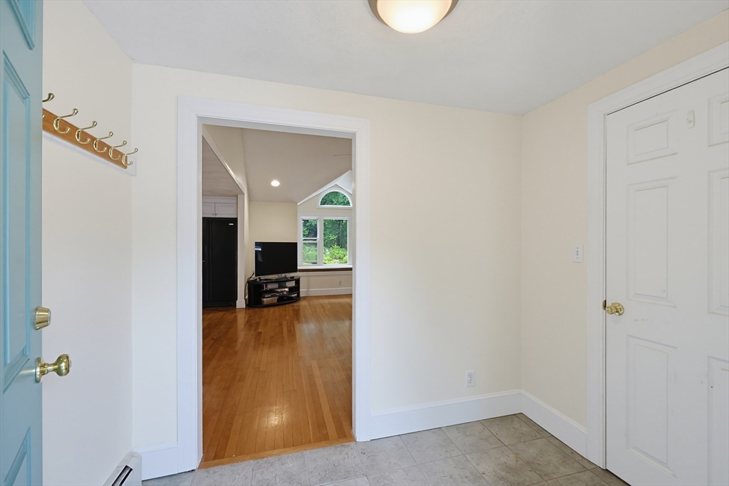 103 John Carver Road Reading, MA 01867 - Photo 34 of 38