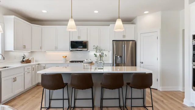 $622,800 | 2015 Lusitano Street, Shakopee, MN 55379