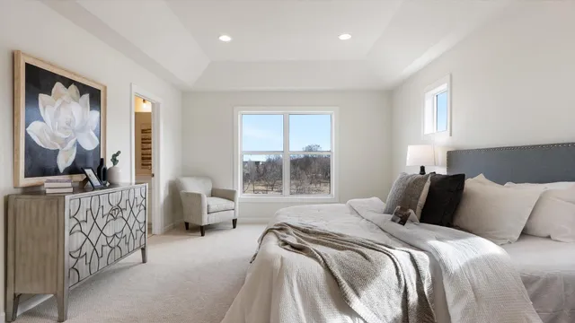 $622,800 | 2015 Lusitano Street, Shakopee, MN 55379