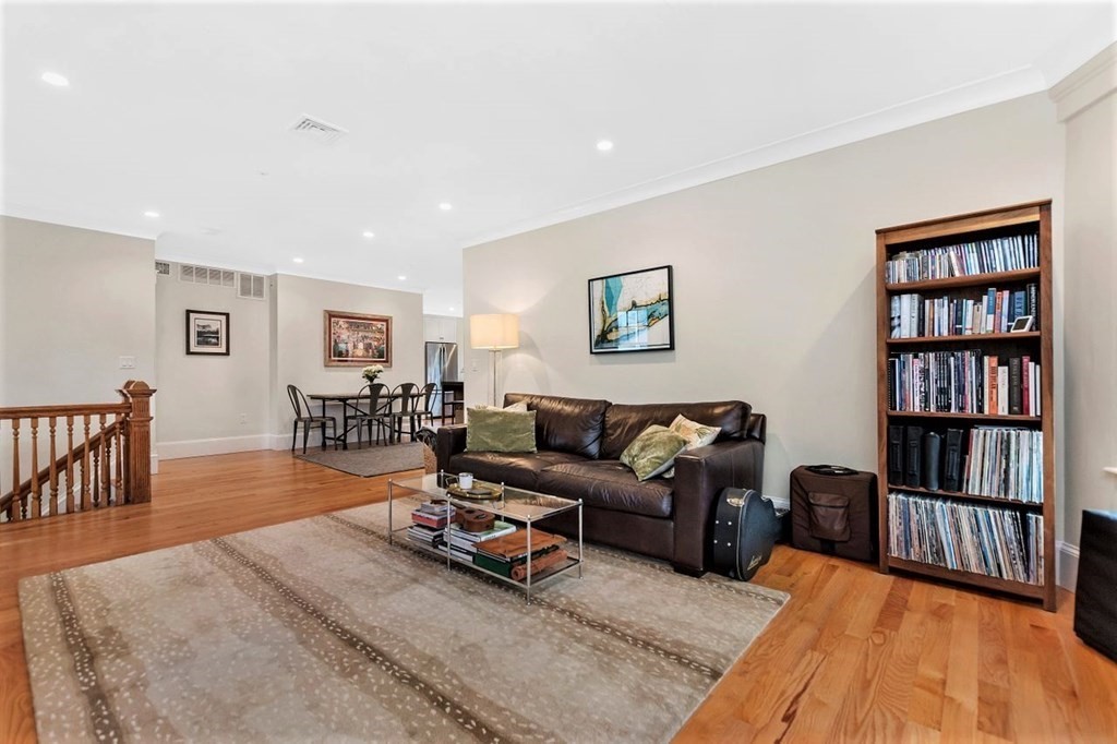 63 Upland Road, Unit 1 Cambridge, MA 02140 - Photo 3 of 31