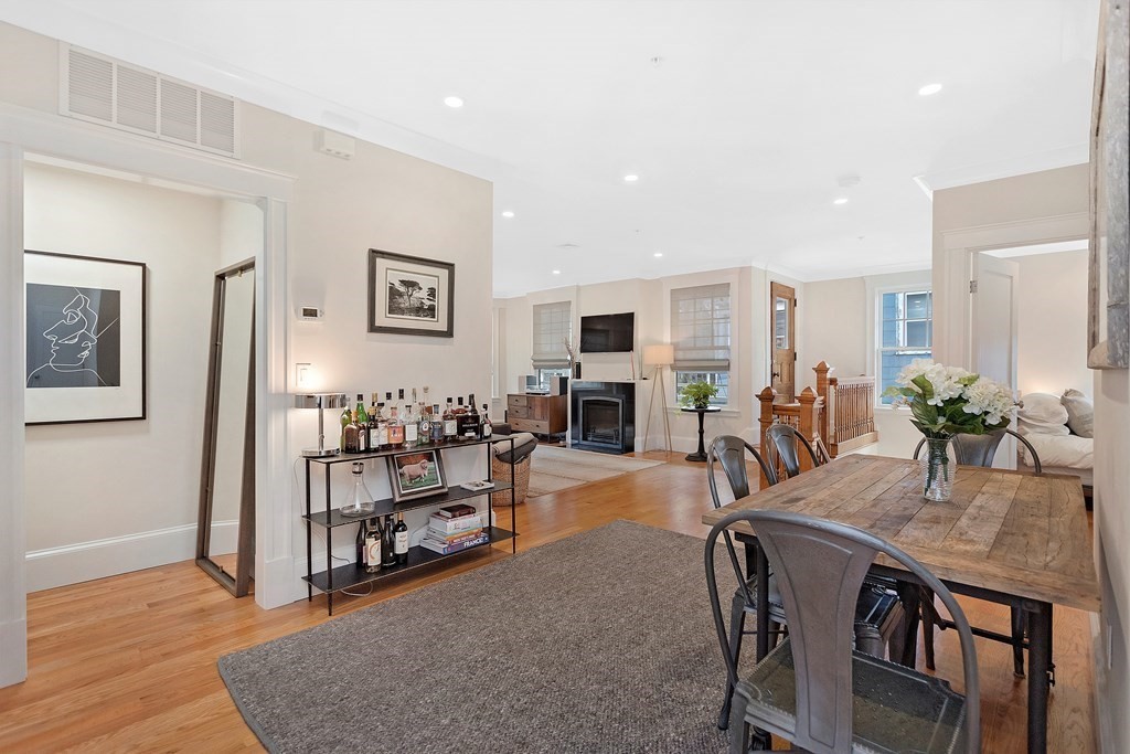 63 Upland Road, Unit 1 Cambridge, MA 02140 - Photo 5 of 31