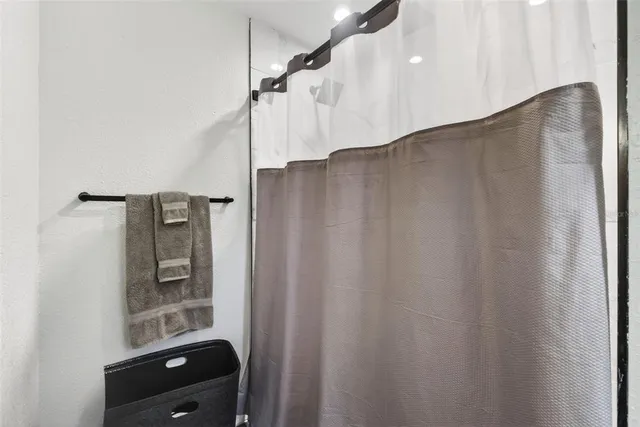 $349,900 | 115 Palm Place, Daytona Beach, FL 32114