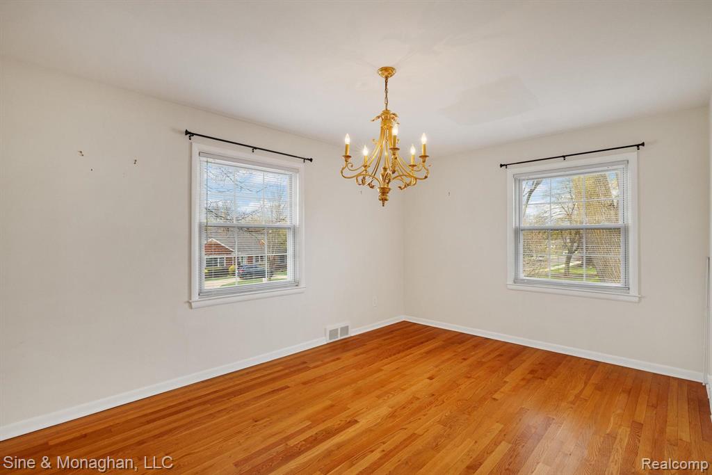 612 Cadieux Road Grosse Pointe, MI 48230 - Photo 16 of 35