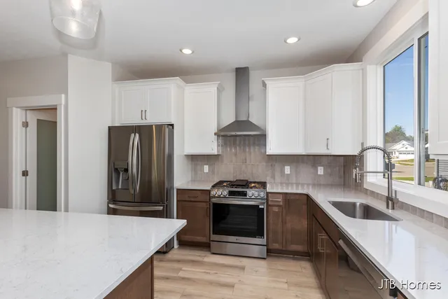 $495,000 | 5454 Albright Avenue Southwest, Unit 46, Grandville, MI 49418