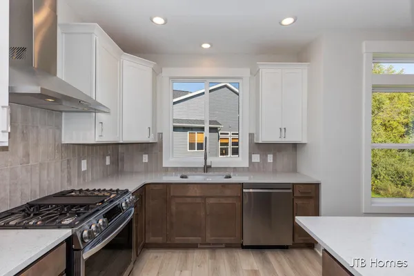 $495,000 | 5454 Albright Avenue Southwest, Unit 46, Grandville, MI 49418