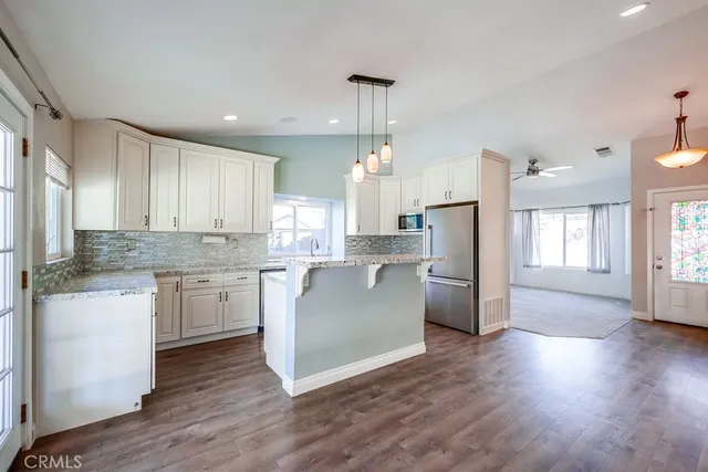 $3,300 | 22895 Temet Street, Wildomar, CA 92595