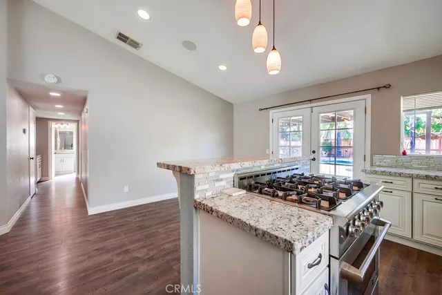 $3,300 | 22895 Temet Street, Wildomar, CA 92595