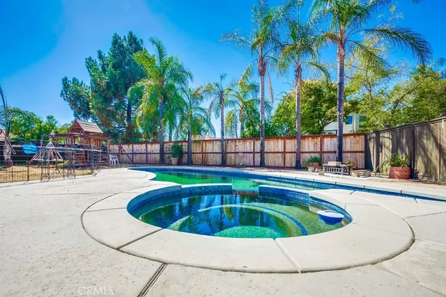 $3,300 | 22895 Temet Street, Wildomar, CA 92595