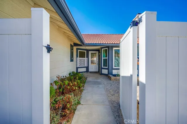 $3,300 | 22895 Temet Street, Wildomar, CA 92595