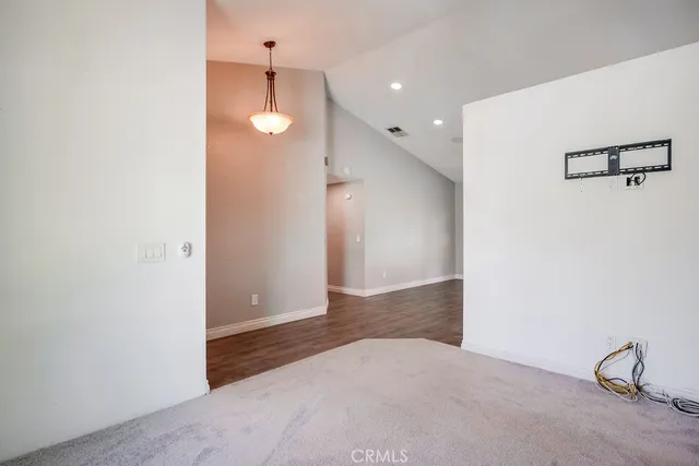 $3,300 | 22895 Temet Street, Wildomar, CA 92595