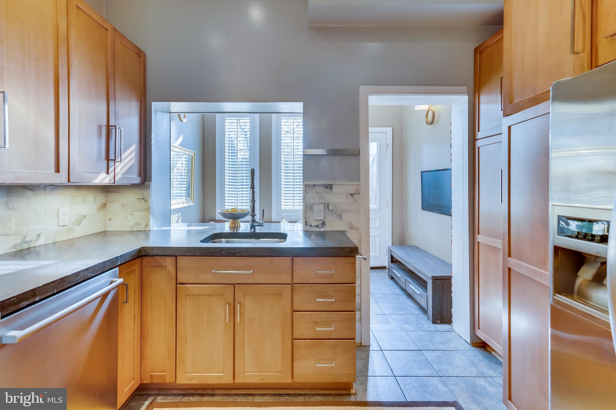 433 10th Street Northeast Washington, DC 20002 - Photo 11 of 33