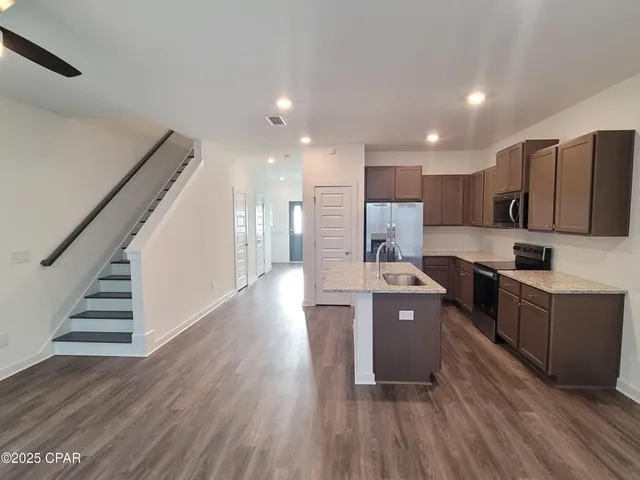 $1,950 | 5893 Tyndall Parkway, Panama City, FL 32404