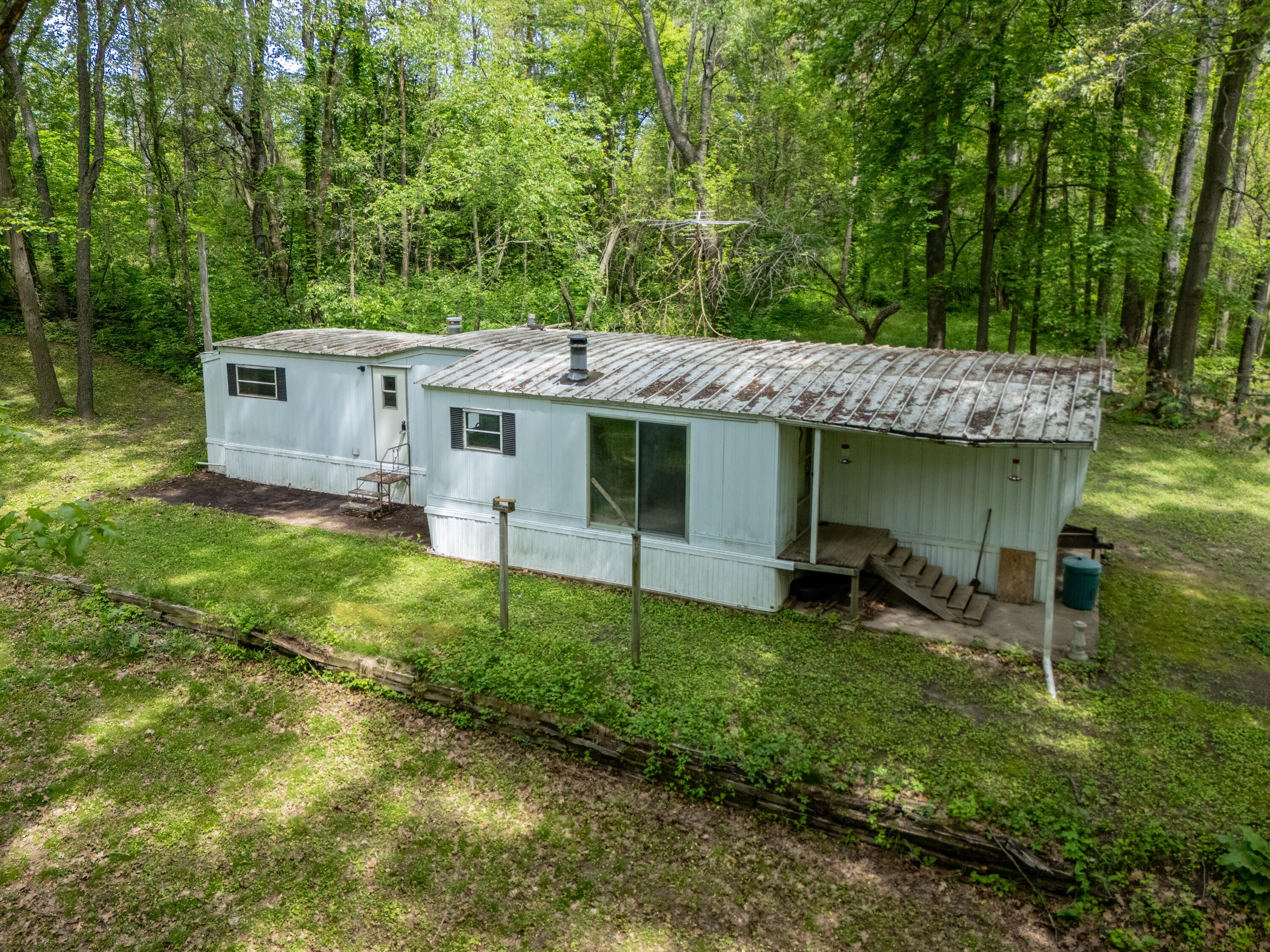4511 Waldorf Road Delton, MI 49046 - Photo 4 of 30 4511 Wadorf Rd-502