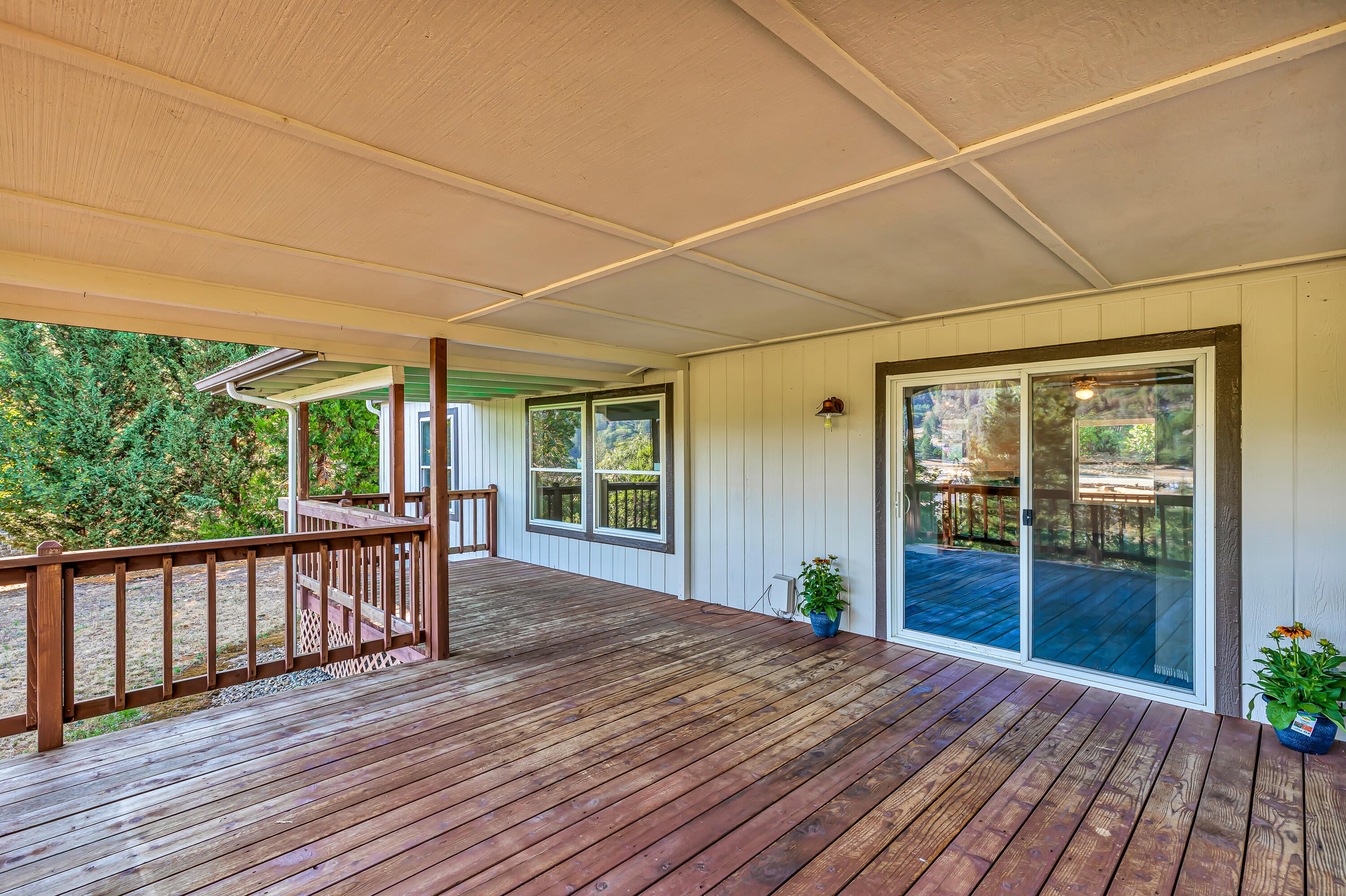 204 Lancelot Lane Merlin, OR 97532 - Photo 16 of 28 204 Lancelot Ln, Merlin, OR 97532