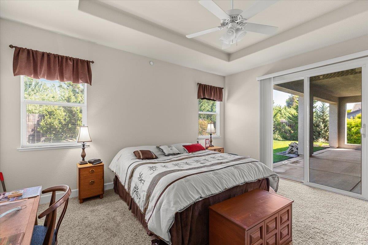 805 Freedom Point Way Manteca, CA 95336 - Photo 40 of 53