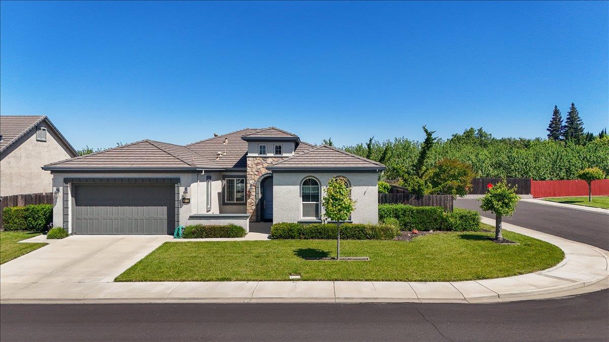 805 Freedom Point Way Manteca, CA 95336 - Photo 5 of 53