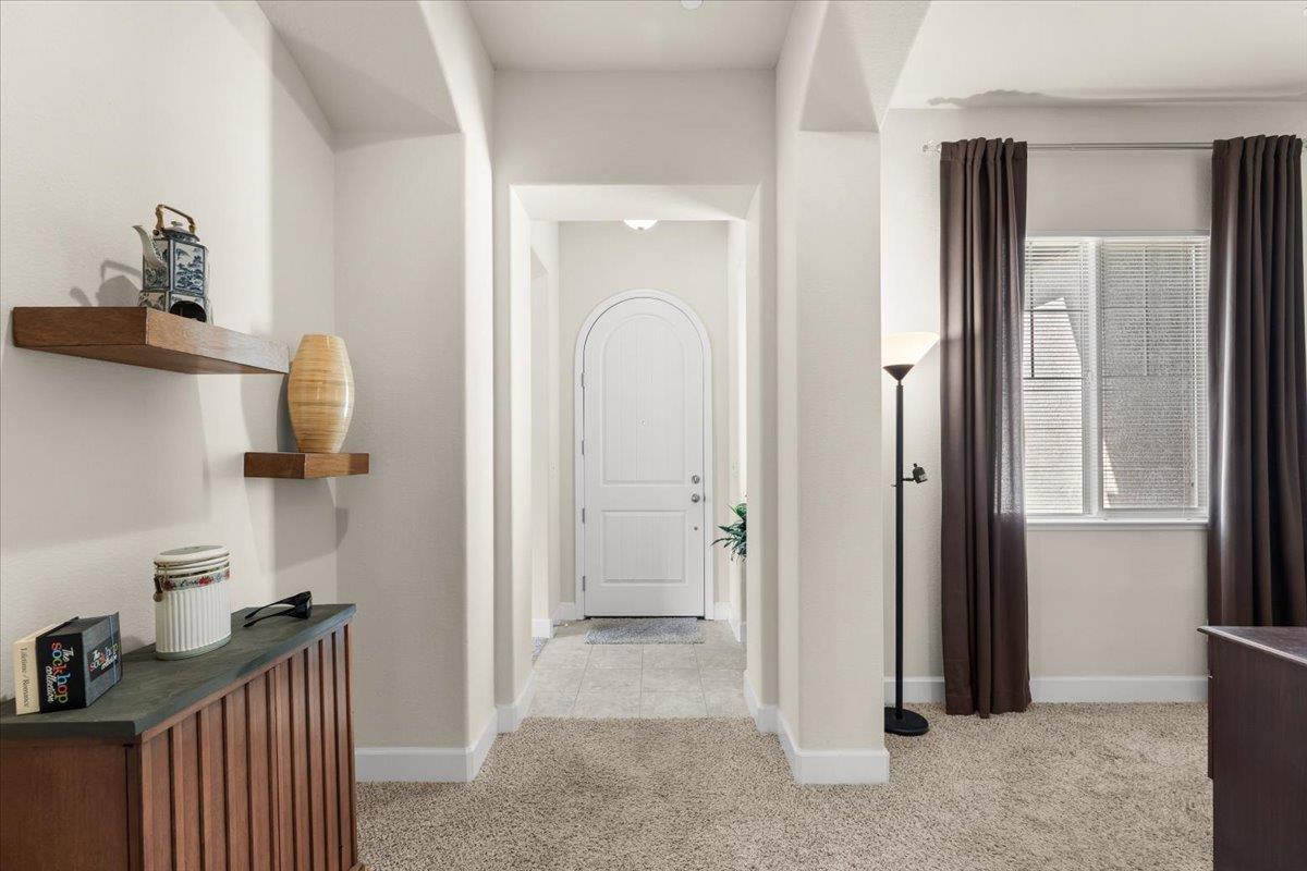 805 Freedom Point Way Manteca, CA 95336 - Photo 9 of 53
