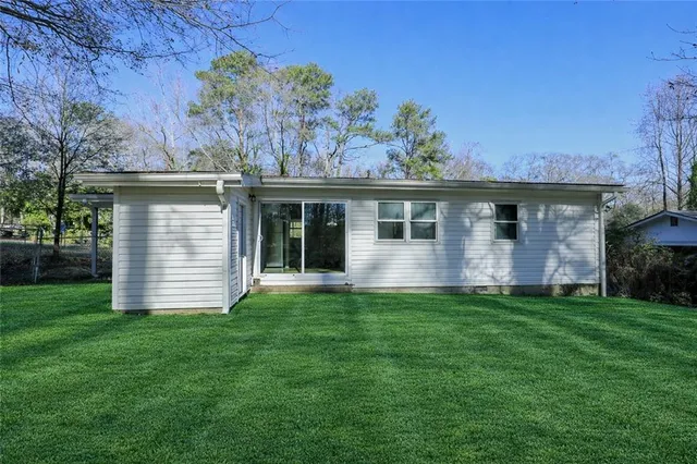 $1,400 | 518 West Sherwood Drive, Riverdale, GA 30274